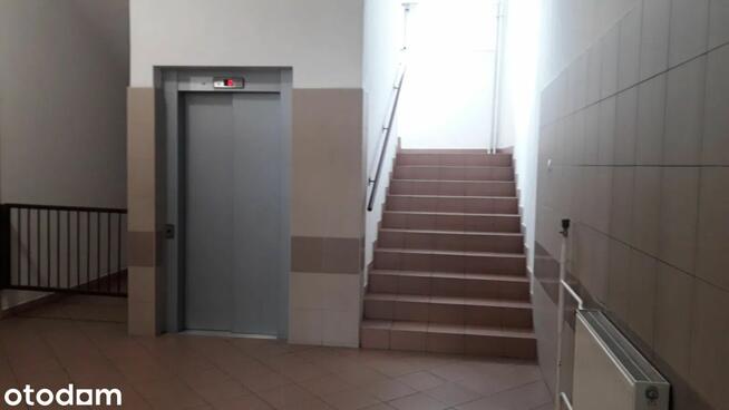 Warszawa Praga Gocław Abrahama 42,3 m2 pokój, kuchnia, garaż