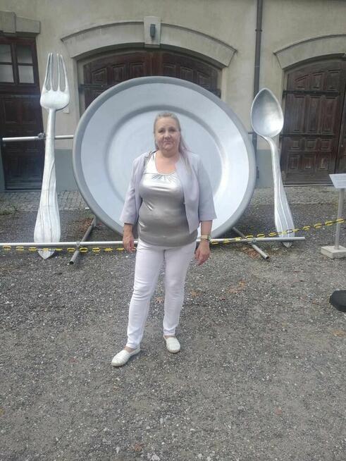 Pani szuka pana