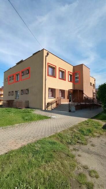 DO WYNAJĘCIA I PIĘTRO BUDYNKU