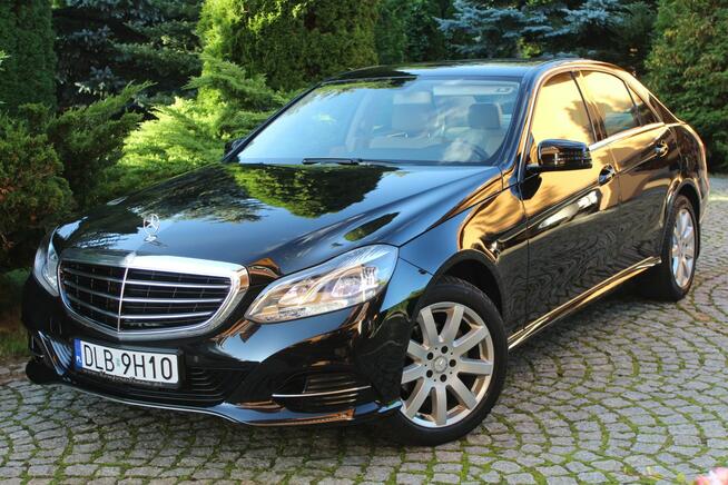 Mercedes E 220 Salon Polska 90 tys km Sedan