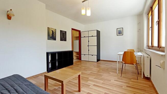 Kawalerka 26 m² na Mokotowie – Joliot-Curie 4