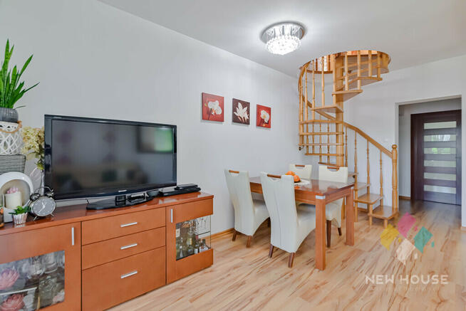 Słupy, dwupoziomowe mieszkanie, balkon, m.post.