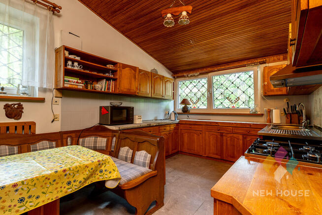 Stajnia, dom 3,5ha duża działka, linia brzegowa