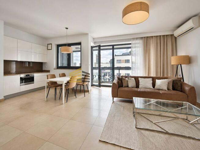Apartament z widokiem na Pałac Kultury i Nauki