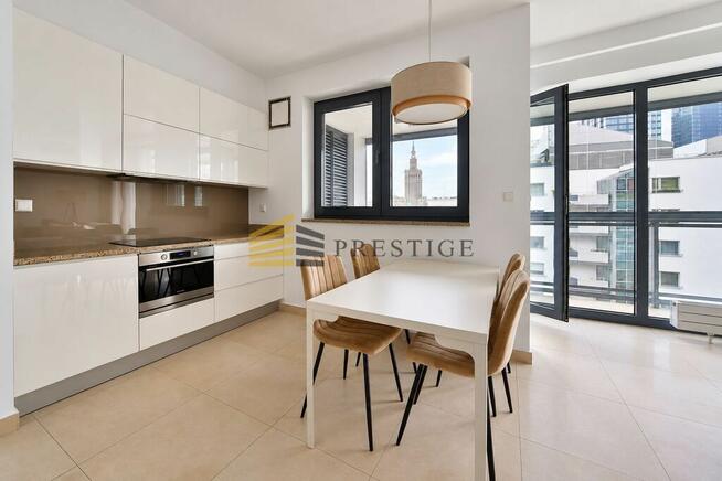 Apartament z widokiem na Pałac Kultury i Nauki