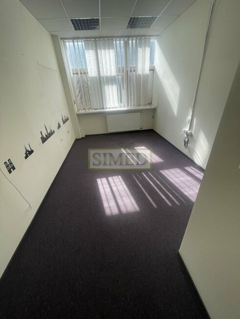 1 piętro,biuro,dostep24,parking,duże okna
