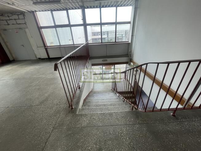 1 piętro,biuro,dostep24,parking,duże okna
