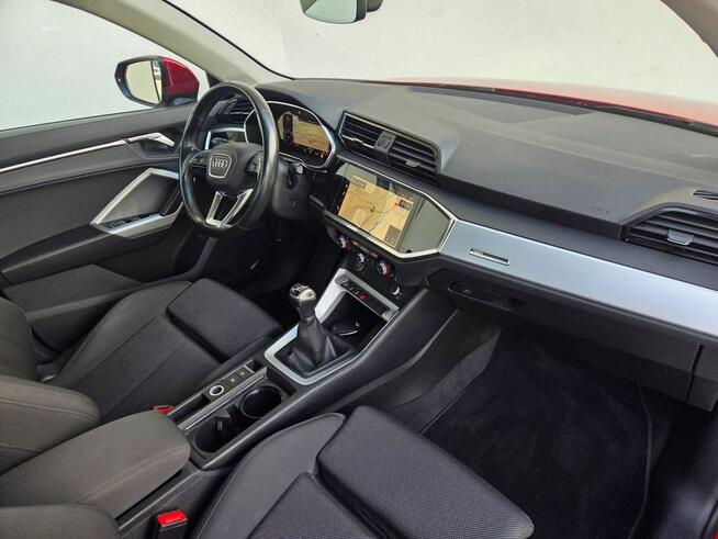 Audi Q3 2.0Tdi * Irej 2023 * Full LED * VIRTUAL * navi * el klapa