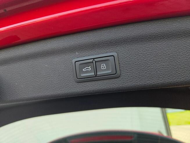 Audi Q3 2.0Tdi * Irej 2023 * Full LED * VIRTUAL * navi * el klapa