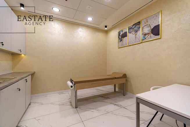 Wyjątkowy lokal 690 m² w sercu Starego Miasta