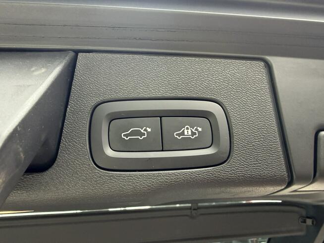 Volvo XC 60 Salon Polska . Serwis ASO. Bezwypadkowy. Vat23%