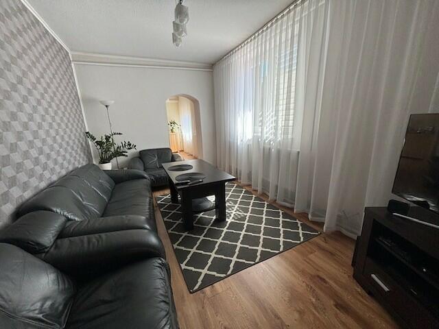 Duży lokal /Agroturystyka / z mieszkaniem