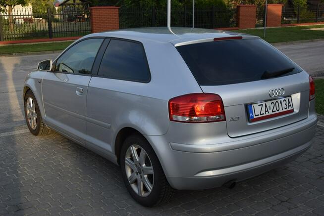 Audi A3 1.6MPI Klimatronik Led 2 Kpl Opon