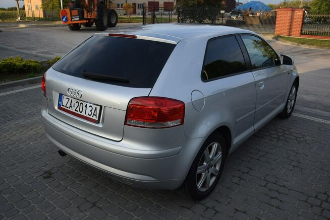 Audi A3 1.6MPI Klimatronik Led 2 Kpl Opon