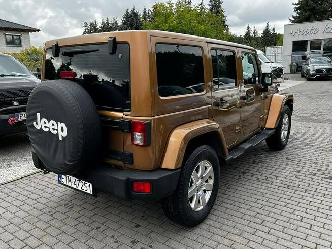 Jeep Wrangler Unlimited 3.8 Sahara 70th Anniversary Edition