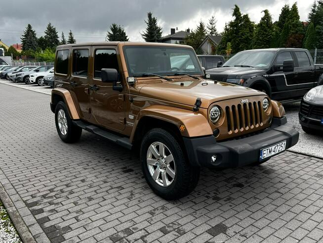 Jeep Wrangler Unlimited 3.8 Sahara 70th Anniversary Edition
