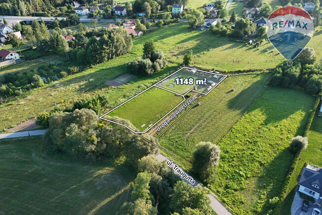 Działka budowlana 1148 m² z warunkami zabudowy