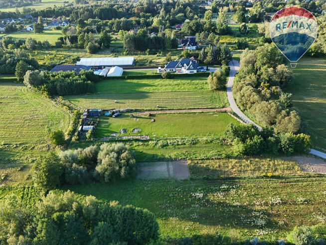 Działka budowlana 1148 m² z warunkami zabudowy