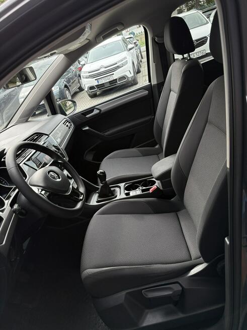Volkswagen Touran Rezerwacja