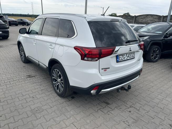Mitsubishi Outlander GT V6 AWD HAK Automat Skóra Kamera Podgrz. 7osob.