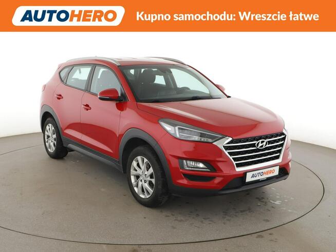 Hyundai Tucson klima auto navi kamera i czujniki parkowania grzane fotele