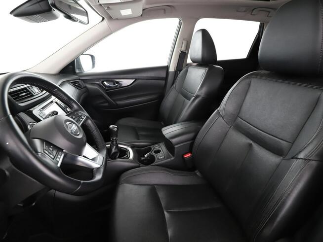 Nissan X-Trail Tekna skóra panorama kamera360 navi grzane fotele