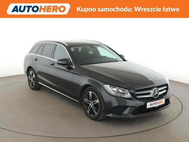 Mercedes C 220 led navi kamera automat auto klima avantgarde
