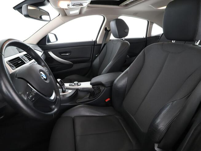 BMW 420 2.0d Automat Advantage Navi Tempomat Szyberdach Grzane Fotele HUD KAM