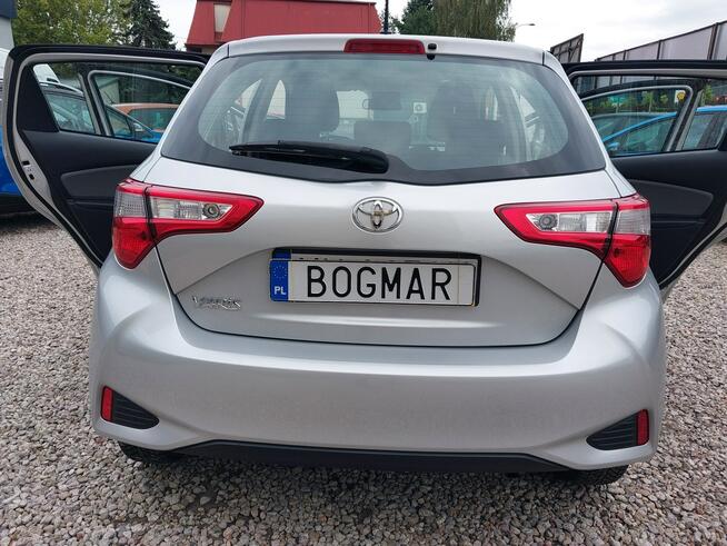 Toyota Yaris SALON PL 100% bezwypadkowa + niski przebieg