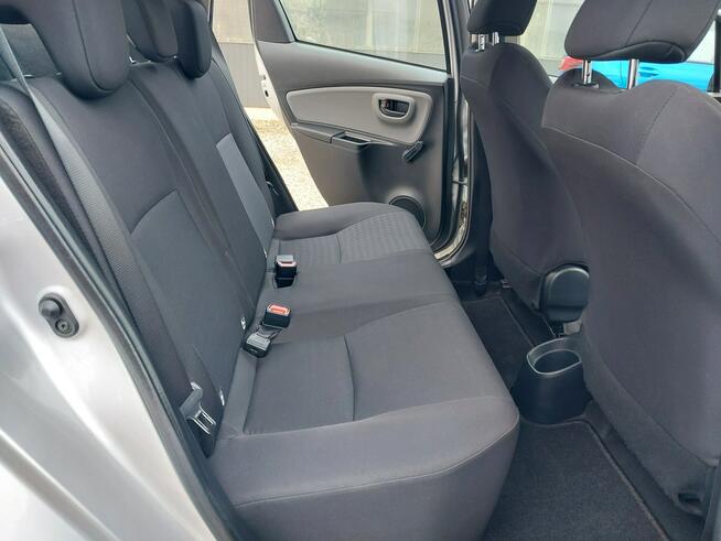 Toyota Yaris SALON PL 100% bezwypadkowa + niski przebieg