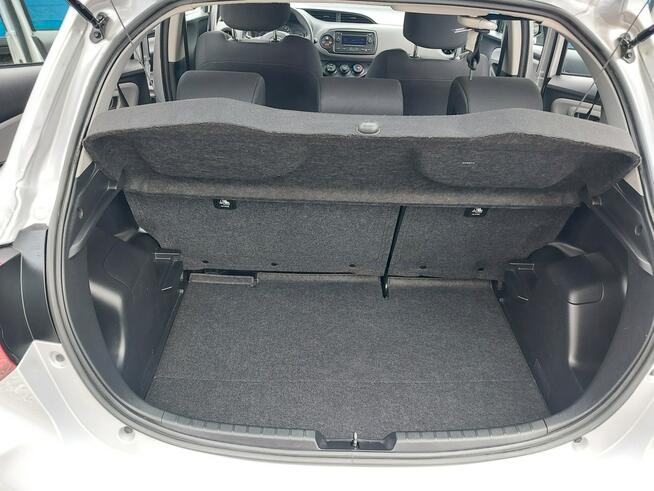 Toyota Yaris SALON PL 100% bezwypadkowa + niski przebieg