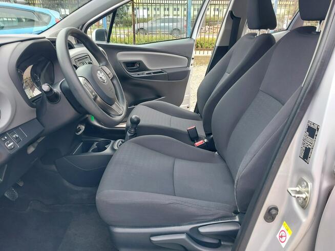 Toyota Yaris SALON PL 100% bezwypadkowa + niski przebieg