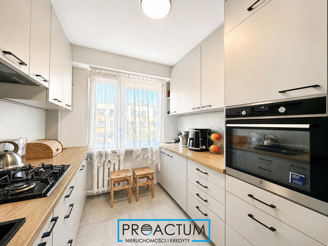 72,6m2 4 pokoje, balkon, garaż, piwnica 9,7 m2!