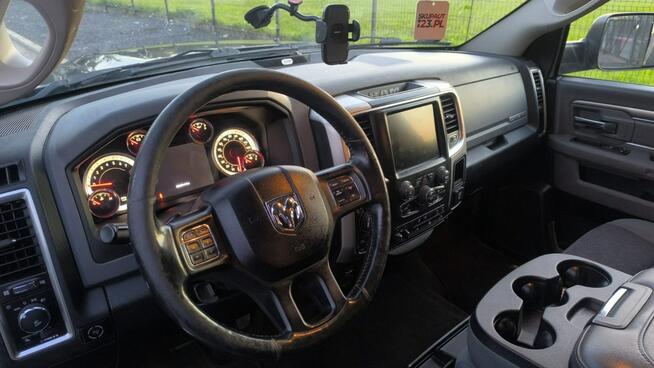 Dodge RAM 1500 Lone Star | 5.7 HEMI V8 LPG | VAT 23% | 2017 | 260 tys. km |