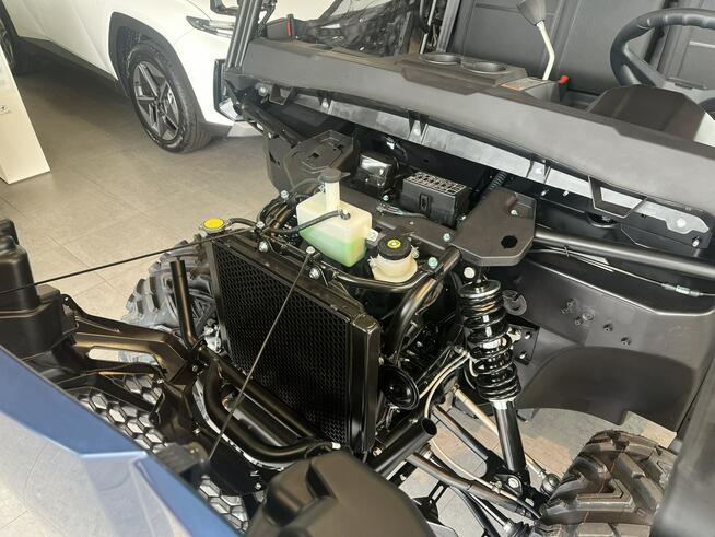 CF Moto UForce Pojazd Terenowy Z Napędem na Cztery Koła Nowy dostępny u dealera