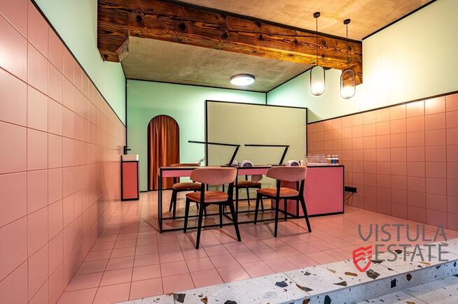 Lokal usługowy w stylu industrialnym, Zabłocie