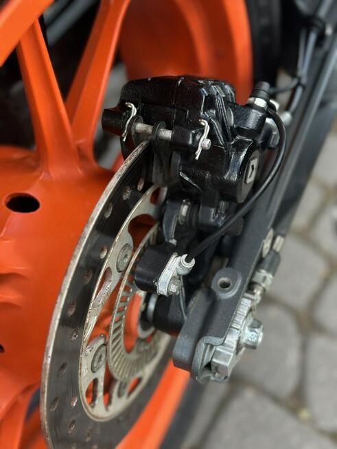 KTM duke 390 na A2 wyświetlacz TFT 2017 ABS 23tys km Stan PERFKCYJNY Transport