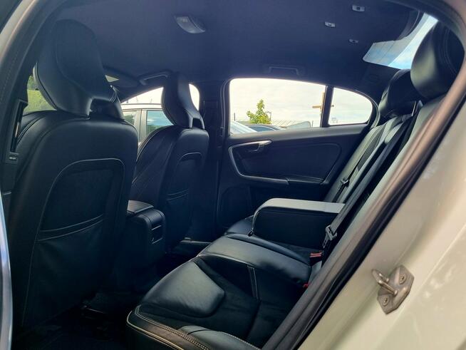 Volvo S60 Salon Polska RDESIGN Serwis LED BiXenon Navi Parktronic Zarejestrowany