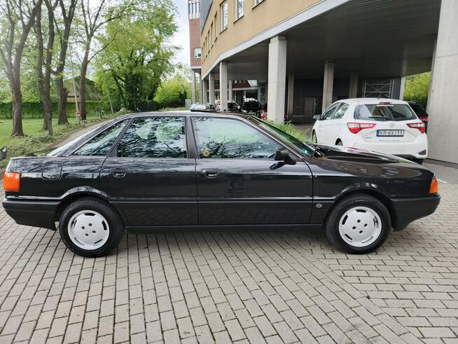 Audi 80 1991r 1.8 benz wersja Comfort Edition 1 właściciel stan kolekcjonerski