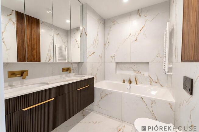 NOWE ul. Żupnicza- 87m2 + 27m2(2 balkony i taras)