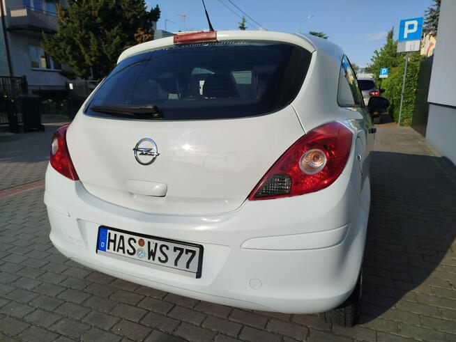 Opel Corsa 1,2 benzyna 2011r LIFT import niemcy oplaty w cenie