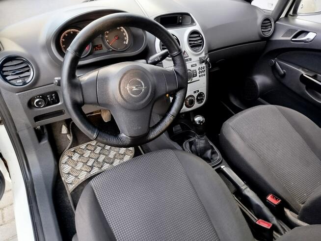 Opel Corsa 1,2 benzyna 2011r LIFT import niemcy oplaty w cenie