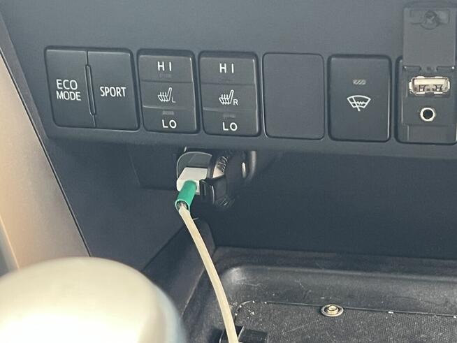 Toyota RAV4, zadbana, serwisowana w ASO, polski salon