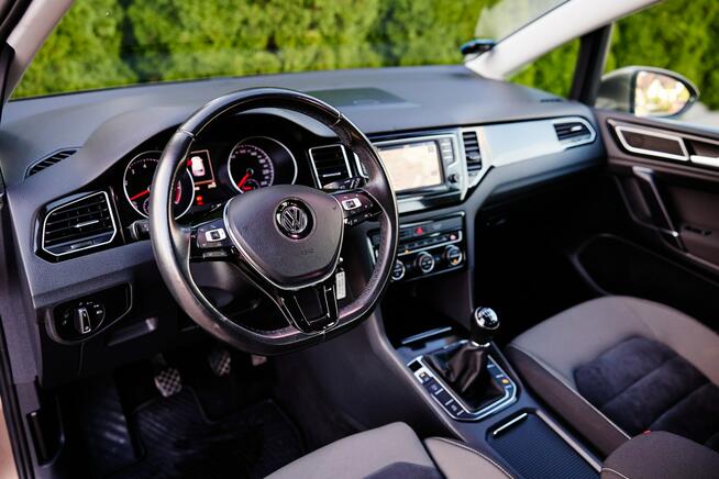 Volkswagen Golf Sportsvan 1.4TSI_Bixenon_Masaż_Alcantara_Navi