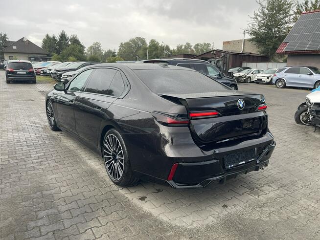 BMW 740 Nero Lusso Long Mpakiet Xdrive Pamięć Masaż Pneumatyka HAK