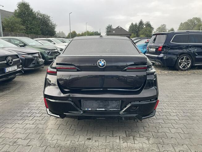 BMW 740 Nero Lusso Long Mpakiet Xdrive Pamięć Masaż Pneumatyka HAK