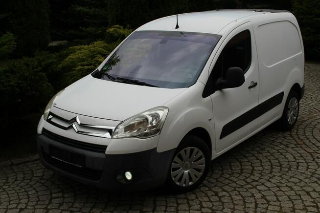 Citroen Berlingo 1,6 Benzyna 120 KM Niski przebieg 103 tys km