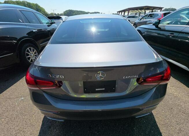 Mercedes A 220 4Matic / pakiet AMG / niski przebieg