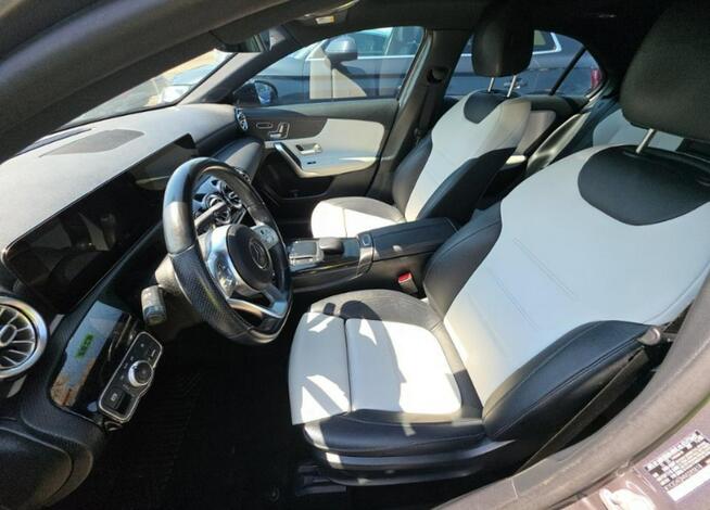 Mercedes A 220 4Matic / pakiet AMG / niski przebieg