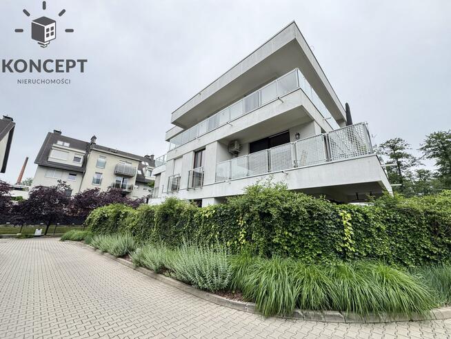 Wyjątkowy apartament z tarasem | Willa Wrocław
